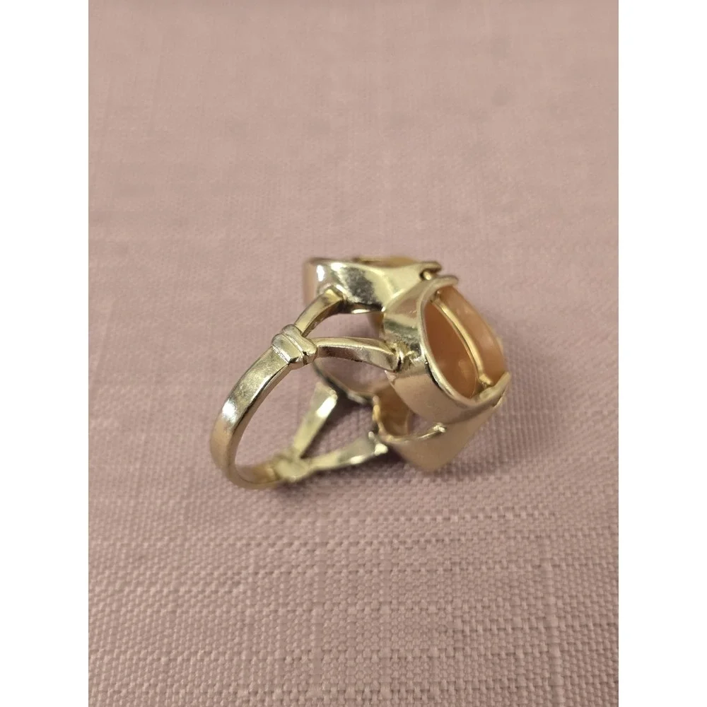 Vintage Vargas Left Facing Cameo 18k HGE Gold Plated Ring - Size 4 - Signed